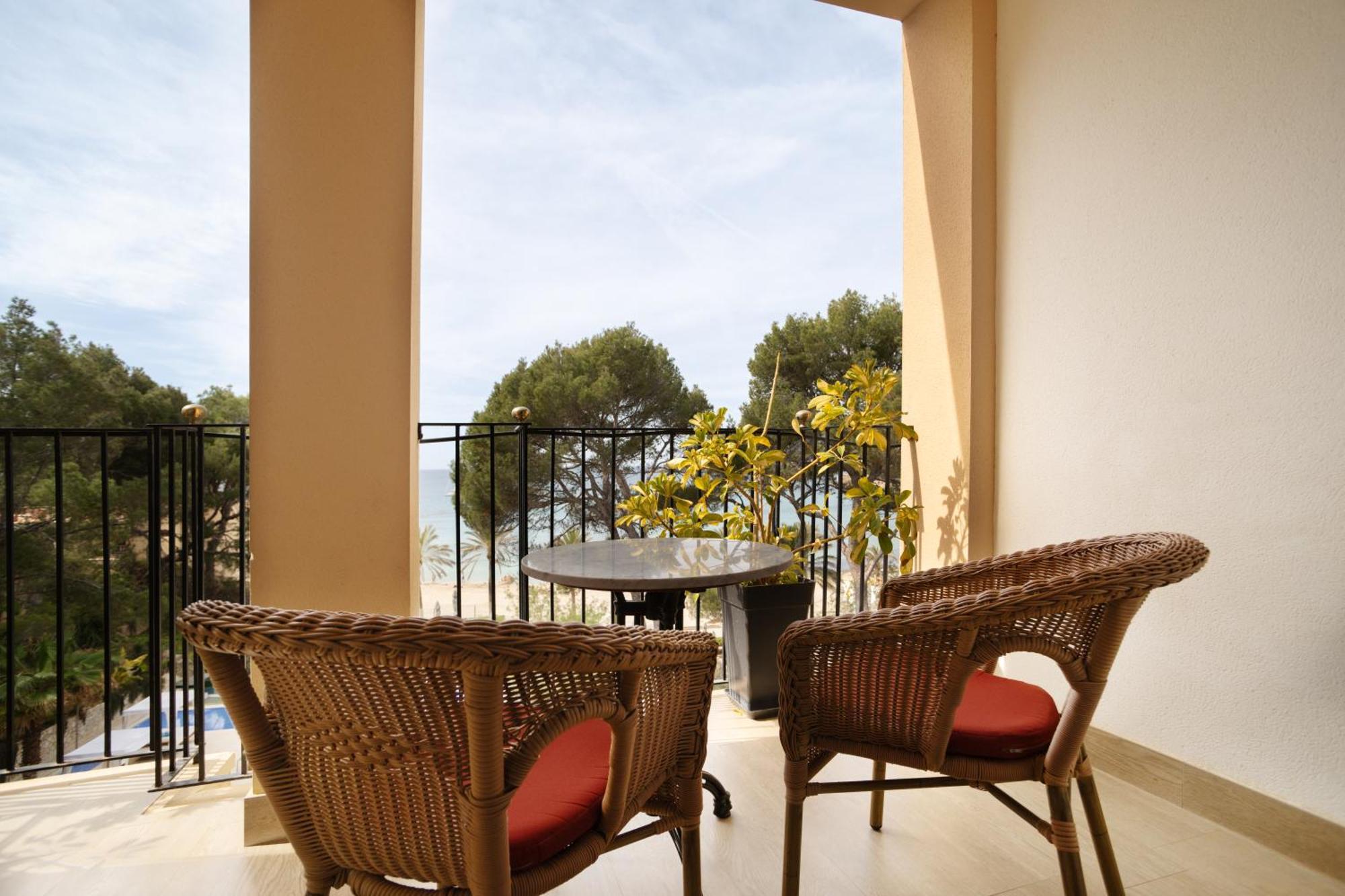 Secrets Mallorca Villamil Resort & Spa - Adults Only Peguera Eksteriør bilde A balcony